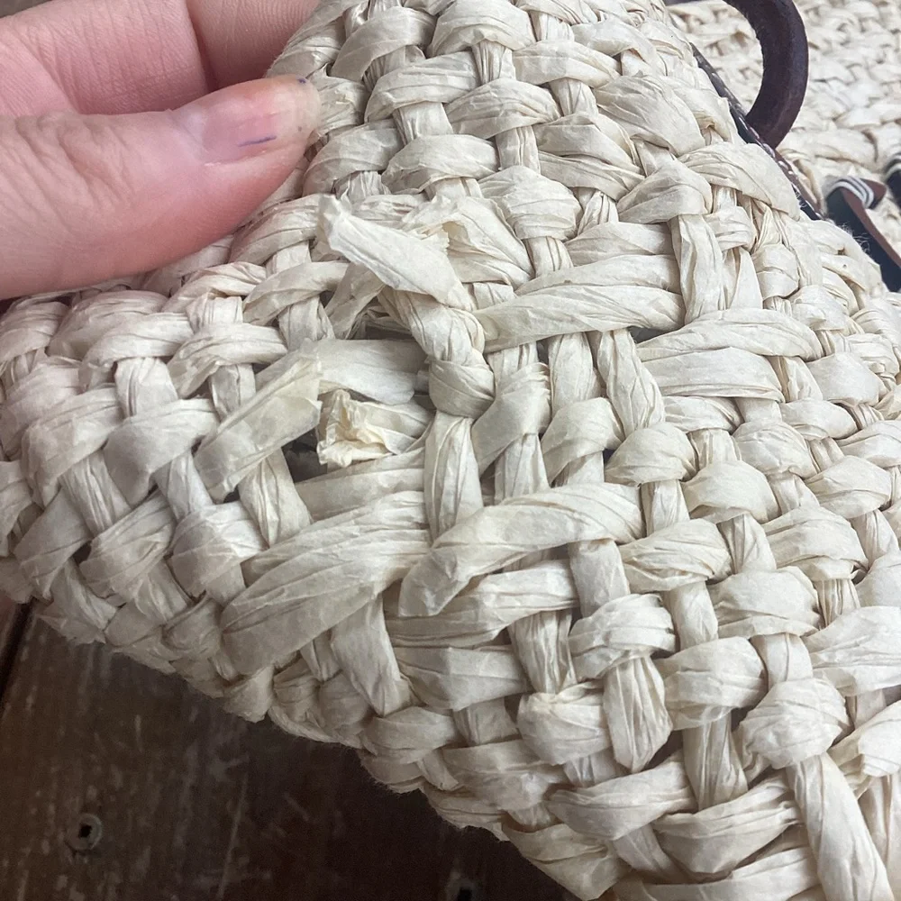 LOEWE Anagram Small Basket Weave Tote Bag Made In Spain - Picture 5 of 8